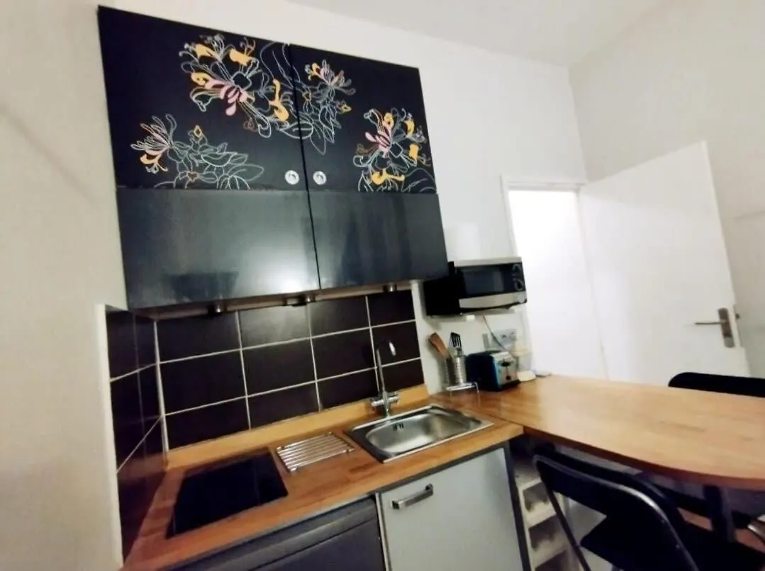 Holiday home Le Napoleon Paris Invalides Chambre Independante